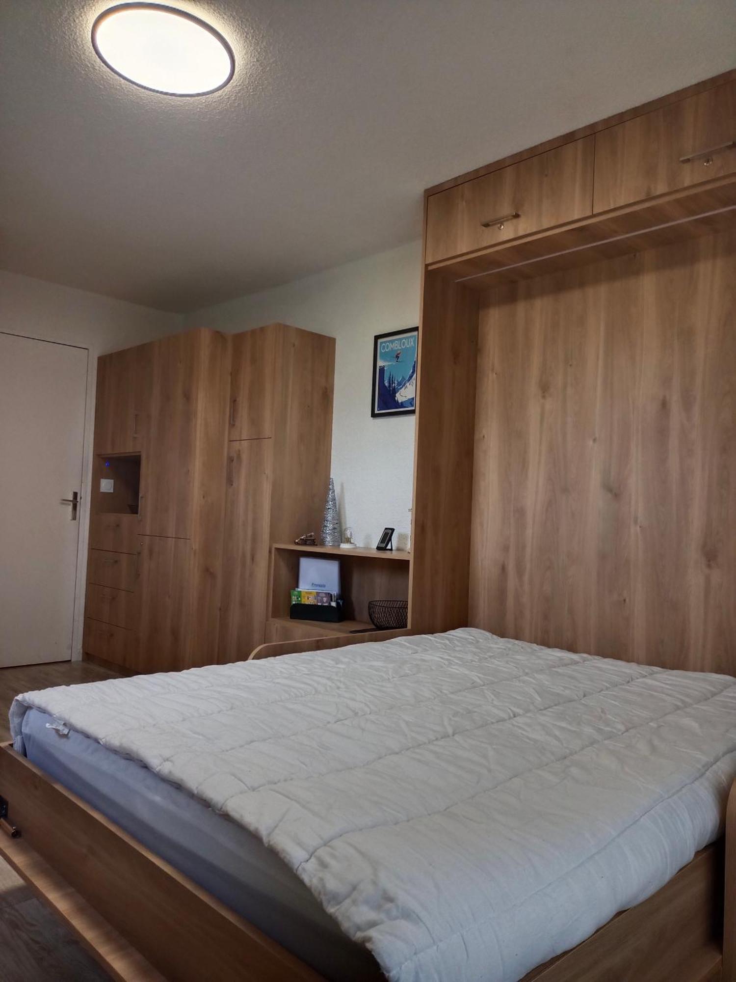 Appartement - 孔布卢 外观 照片